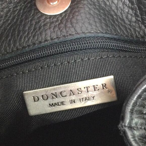 Doncastor Pebbled Leather Chain Link Double Handle Lined Black Bucket Handbag - Picture 7 of 16